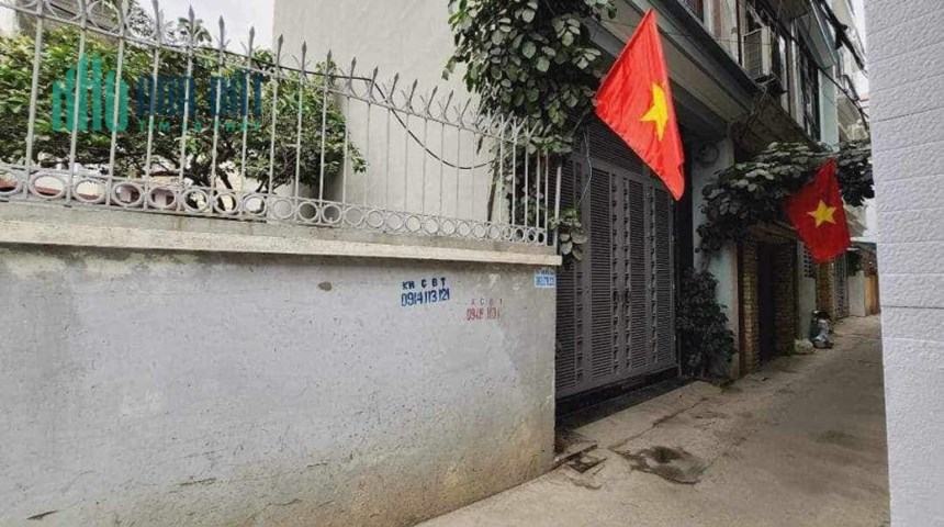 VÀO VIỆC !!! Mảnh đất vàng còn sót lại ngay Phúc Diễn, 48m2  4.5 Tỷ thôi