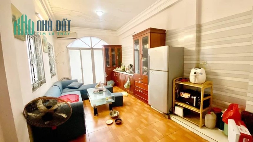 NHANH TAY!!! Sổ đỏ ngay Đống Đa, Phạm Ngọc Thạch  40m2  Nhỉnh 6.7 tỷ, 5 tầng