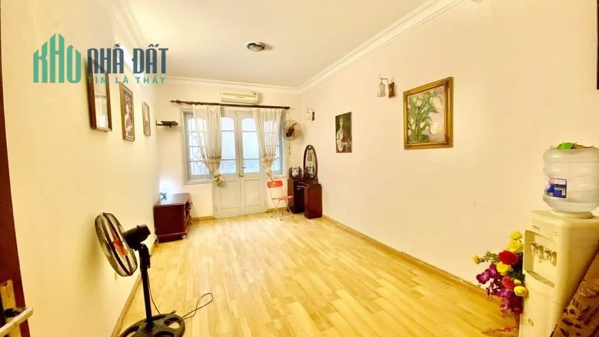 NHANH TAY!!! Sổ đỏ ngay Đống Đa, Phạm Ngọc Thạch  40m2  Nhỉnh 6.7 tỷ, 5 tầng