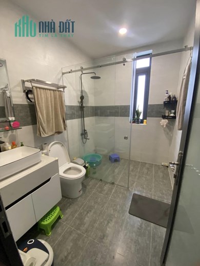 BƯNG ÔNG THOÀN  PHÚ HỮU 4 TẦNG GIÁ  6 TỶ