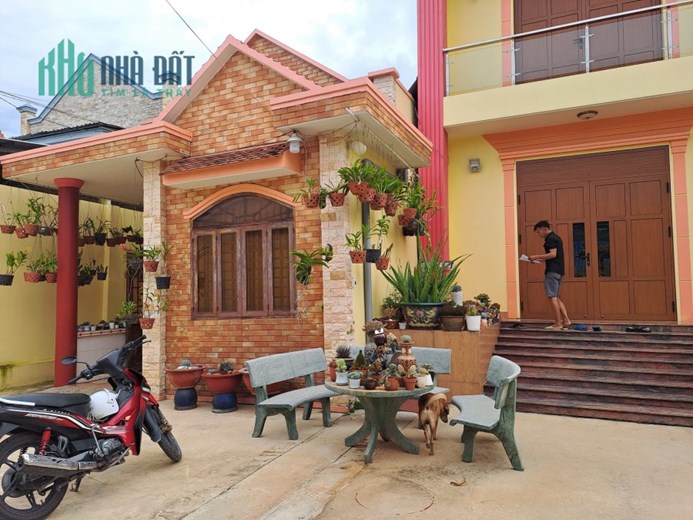 Bán gấp biệt thự hẻm xe hơi Thạnh Lộc 19, diện tích lớn sổ đẹp đã hoàn công, quận 12