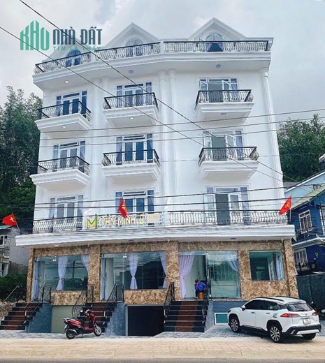 Bán 3 căn khách sạn mặt tiền đường Nguyễn Công Trứ Đà Lạt