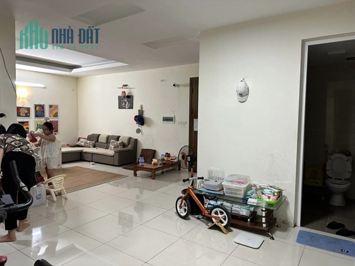 (Chất Lượng) Bán chung cư quận Thanh Xuân 81m 2PN tặng NT thoáng slot oto nhỉnh 3 ty Gấp