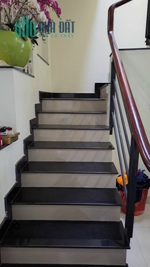 Bán nhà hẻm ô tô Quận 9-Thủ Đức- 98m2- Rộng7m-Nhà mới 2 tầng.