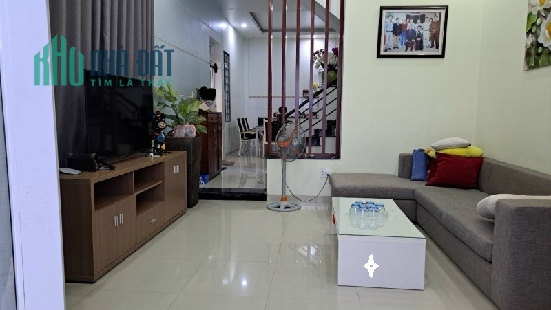 Bán nhà hẻm ô tô Quận 9-Thủ Đức- 98m2- Rộng7m-Nhà mới 2 tầng.