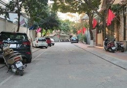 CC bán gấp nhà khu pl đường ô tô tránh , vỉa hè , KD cho thuê khu Đông Quan Cầu Giấy  Lh 0989129838