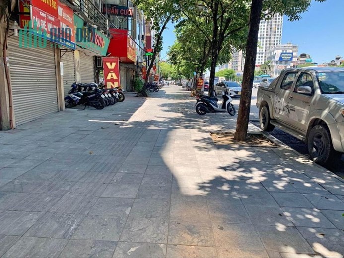 CHỦ CẦN TIỀN BÁN NHANH MP NGUYỄN HOÀNG  80M2, 9T, 1 MP, 1 MẶT NGÕ KD ĐỈNH.