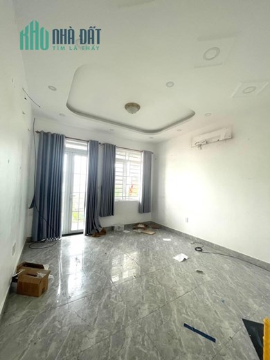 NHÀ 3 TẦNG TÂY THẠNH TÂN PHÚ- 65M2 CHỈ 5,5 TỶ- XE HƠI VÀO NHÀ