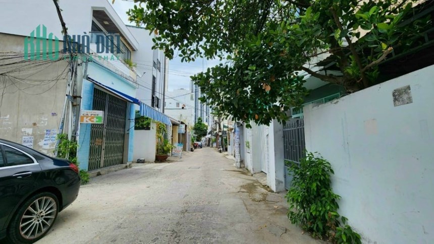 Bán căn hộ 5 tầng đường Sao Biển nha trang . 20phong ngủ giá 13 tỷ