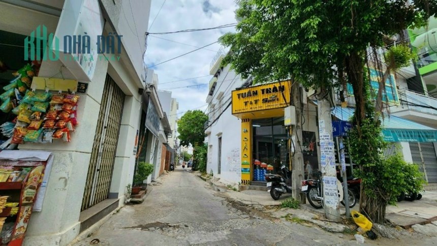 Bán căn hộ 5 tầng đường Sao Biển nha trang . 20phong ngủ giá 13 tỷ