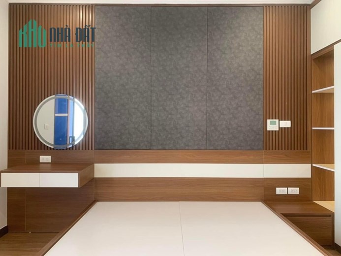 Chính chủ cần bán căn 3 ngủ 90m2 tầng 12 giá 3.8 tỷ, full nội thất tòa G4 Le Grand Jardin.