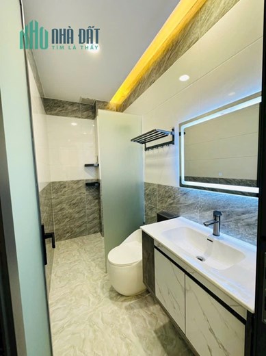 NGUYỄN VĂN NGHI – HẺM XE HƠI – 5 TẦNG – 6 PHÒNG NGỦ LỚN