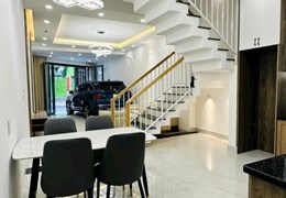 NGUYỄN VĂN NGHI – HẺM XE HƠI – 5 TẦNG – 6 PHÒNG NGỦ LỚN
