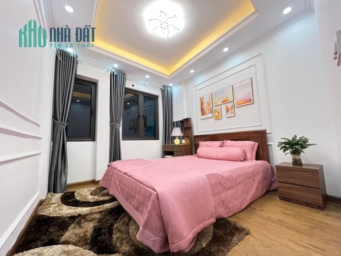 Chính chủ b.án gấp !! Nhà Bắc Từ Liêm - ô tô đỗ cửa 38.5m2 - 4PN - Nhỉnh 4 tỷ