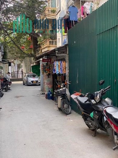 Đất Đẹp Tây Hồ, 130m2, Mặt Tiền 7.3m, Ô Tô Vào Nhà, Ngõ Thông, Bán 13.69 Tỷ