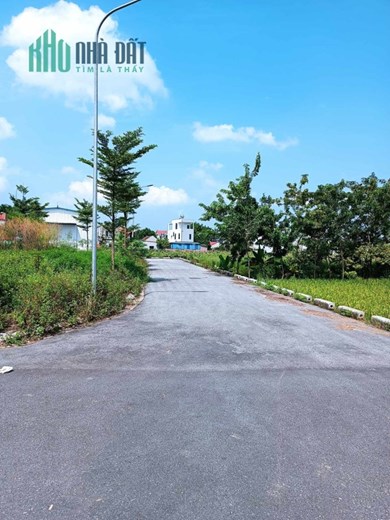 Đất Phân Lô-Ôtô-Gần CV Phần Mềm Vintech-Nguyên Khê Đông Anh-42m²-MT 5m-Chỉ 1,8 tỷ