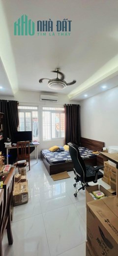 Bán nhà riêng Hoàng Hoa Thám Kinh doanh , lô góc Ba Đình 40 m2 giá rẻ 4tỷ5