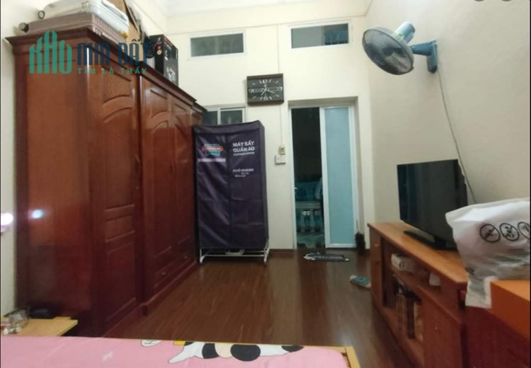 Bán nhà khu vực trung tâm Hoàng Hoa Thám, quận Ba Đình, DTMB 95m2 x số tầng 2 x giá chỉ từ 8 tỉ