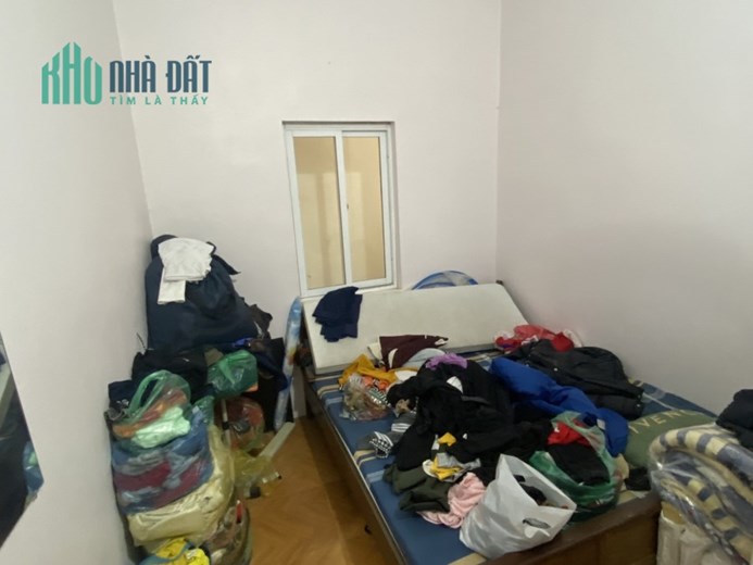 CẦN BÁN NHÀ MẶT NGÕ CHỢ KINH DOANH SẦM UẤT - GIÁ BẤT CHẤP ĐẦU TƯ
