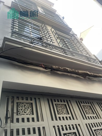 PHỐ YÊN HOÀ - NHÀ ĐẸP - GẦN PHỐ- 2 THOÁNG - DT 42M , MT 4M - GIÁ 5,1 TỶ