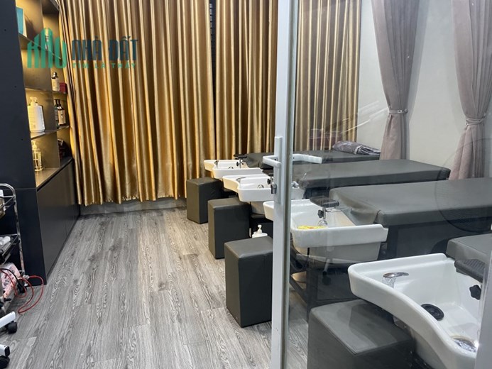 CẦN SANG NHƯỢNG CỬA HÀNG BAO GỒM NHÀ 5 TẦNG TẠI SỐ 18 NGÕ 61, P. HOÀNG CẦU, CHỢ DỪA,  HÀ NỘI