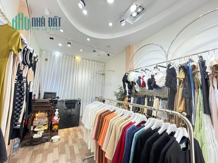 Sang nhượng cửa hàng mặt phố Khâm Thiên Đống Đa HN