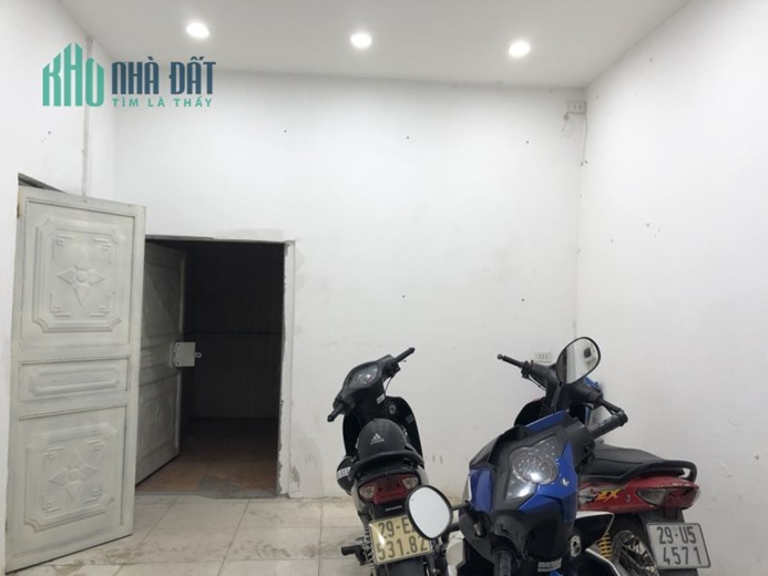 Chính Chủ cần Cho thuê cửa hàng mặt phố 1108 đường Láng Thượng, Đống Đa, Hà Nội