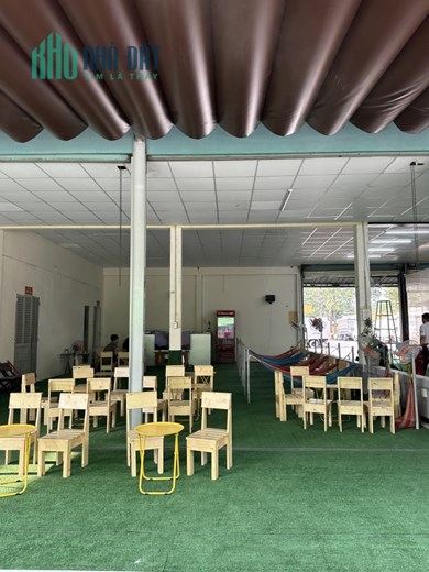 Cần sang lại GARA rửa xe oto quán cafe võng  Địa chỉ: gần cây xăng 71, Thuận An, Bình Dương