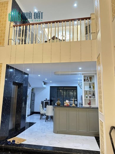 Bán Shophouse khu 31ha Trâu Quỳ, 84m x 5 tầng, MT 6m, thang máy, kinh doanh, 13 tỷ 9