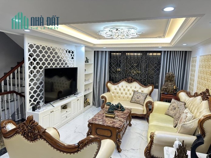 Bán Shophouse khu 31ha Trâu Quỳ, 84m x 5 tầng, MT 6m, thang máy, kinh doanh, 13 tỷ 9