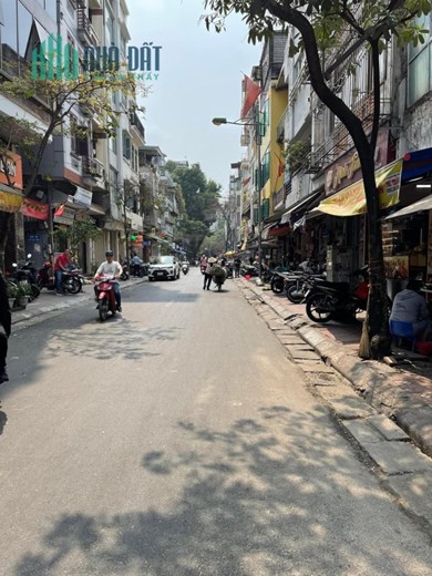 cần bán nhà phố hòe nhai.lô góc,vỉa hè rông 2,6m,mặt tiền 4,5m,21tỷ