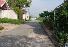 Chỉ 4.4 tỷ có ngay 12x23m đất mt xe hơi, Bà Điểm, Hocmon