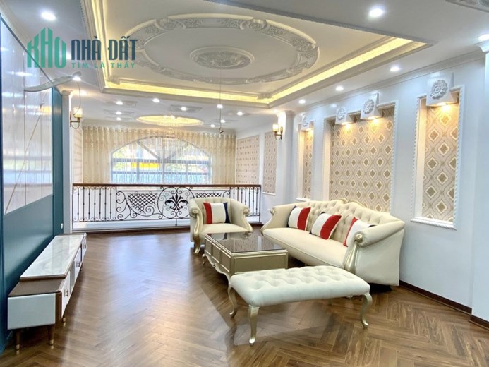 MẶT PHỐ YÊN HOA, GARA Ô TÔ, THANG MÁY NHẬP, VỈA HÈ 3M 22.2 TỶ