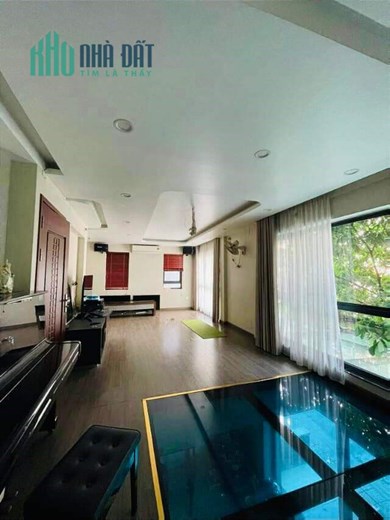 vip ! nhà phạm văn đồng lô gốc vỉ hè ô tô kinh doanh nhỉnh 12ty 78m 7t