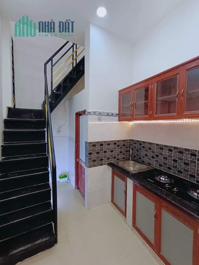 BÁN NHÀ 1/ ĐƯỜNG VĂN CAO XÂY MỚI  ĐẸP 1 TRỆT 1 LẦU, GIÁ YÊU THƯƠNG.