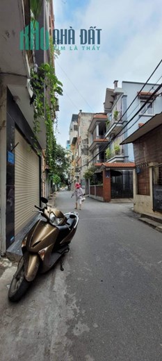 Nhà bán Tô Hiến Thành, Hà Đông, 67m2, 3 tầng, 4,5 m mặt tiền, giá mới 9 tỷ.
