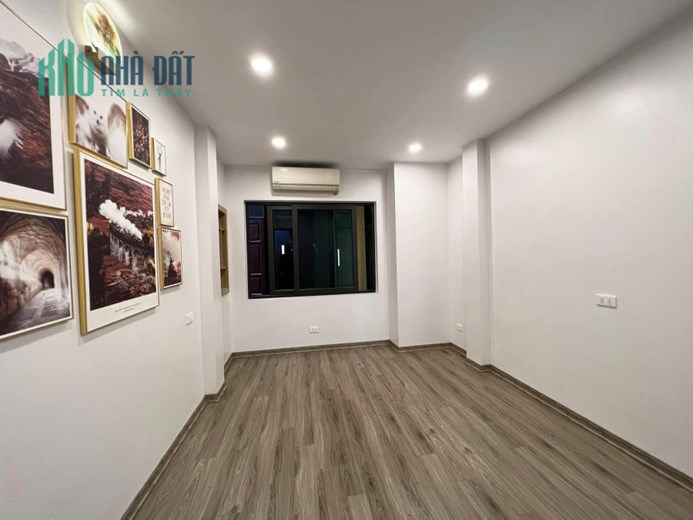NHÀ NGÃ TƯ SỞ 1 NƯỚC RA PHỐ GARA SAU NHÀ KINH DOANH ỔN MÀ LẠI CHỈ NHỈNH 3TY