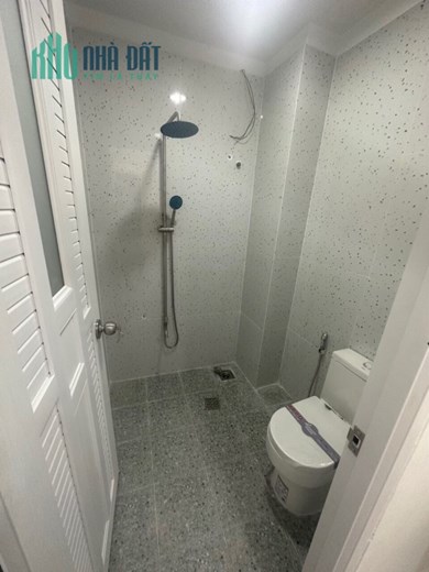 NGỘP BNAK GIẢM SỐC 1 TỶ NGUYỄN XÍ 60M2 4 X 15 PHƯỜNG 11 GIÁ BÁN 5.2 TY