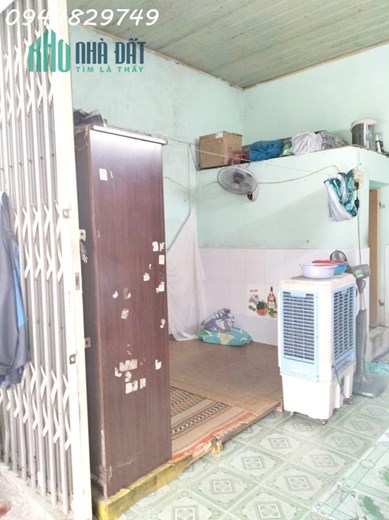 Bán đất tặng dãy trọ, có dòng tiền, chỉ 2,xx tỷ. Ngay mặt tiền đường 5,5m, sau lưng Bến Xe TTTP Đà