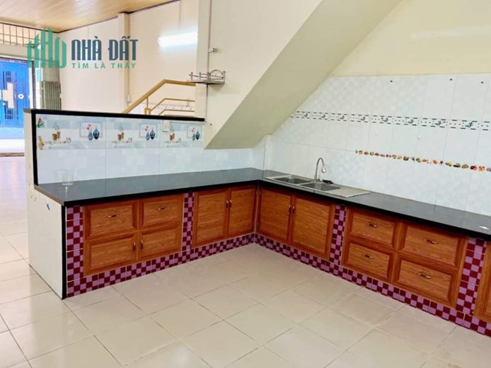 Cho thuê nhà HXH Lũy Bán Bích quận Tân Phú 4 x 15 -2T chỉ 8 triệu TL