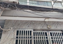 Nguyễn Khả Trạc- Bán nhà 32mx 5 tầng, 3P.Ngủ, tặng nội thất-Giá: 3,24 tỷ