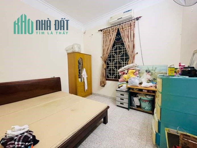 Bán Nhà Ngõ 11 Tô Ngọc Vân 72m2 x 3 tầng, ngõ ô tô tránh, khách mua về xây căn hộ cho thuê thì hái