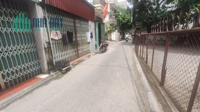 NHÀ PHỐ VIỆT HƯNG – VỊ TRÍ TRUNG TÂM – BÁN ĐẤT TẶNG NHÀ