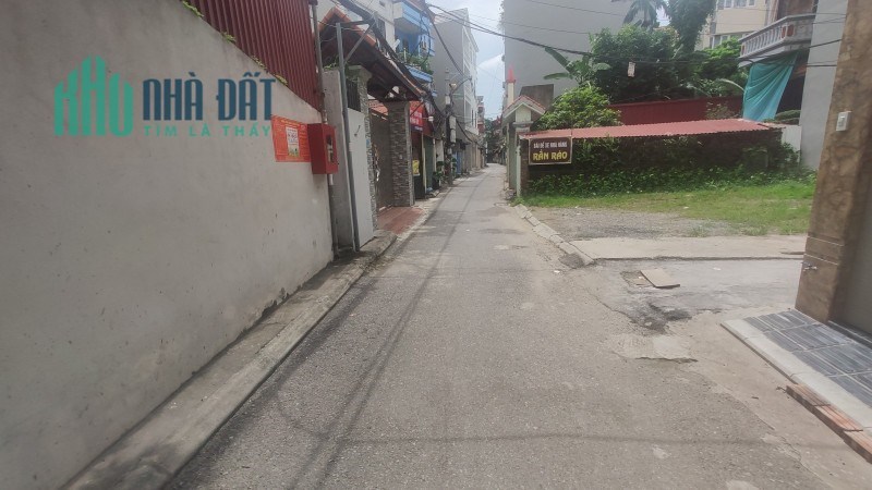 NHÀ PHỐ VIỆT HƯNG – VỊ TRÍ TRUNG TÂM – BÁN ĐẤT TẶNG NHÀ