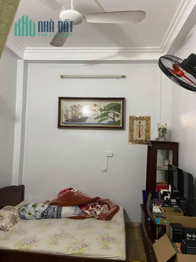 Mặt phố Lệ Mật, 100m2 x 5 tầng, mặt tiền 5m Đông Nam,  8 tỷ (miễn TG)