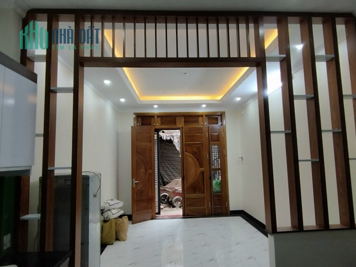BÁN NHÀ 5T đường  TRẦN PHÚ VĂN QUÁN Hà Đông, giá CHỈ 3.95 TỶ.