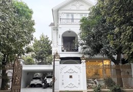 Cần bán nhanh BThu Văn Quán, Hà Đông, Siêu Vip, vị trí số 1: 220m2, mtien 10m, quanh 30 tỷ