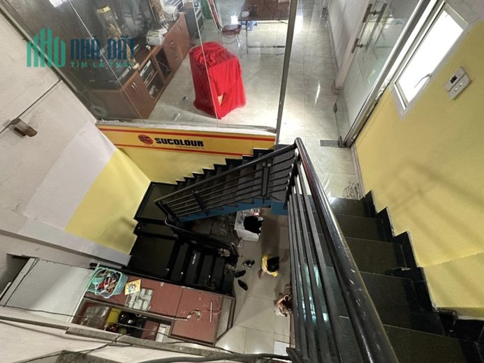 NHÀ MẶT TIỀN ĐƯỜNG NGUYỄN ẢNH THỦ - DT : 4X30 KINH DOANH SẦM UẤT 24/7.