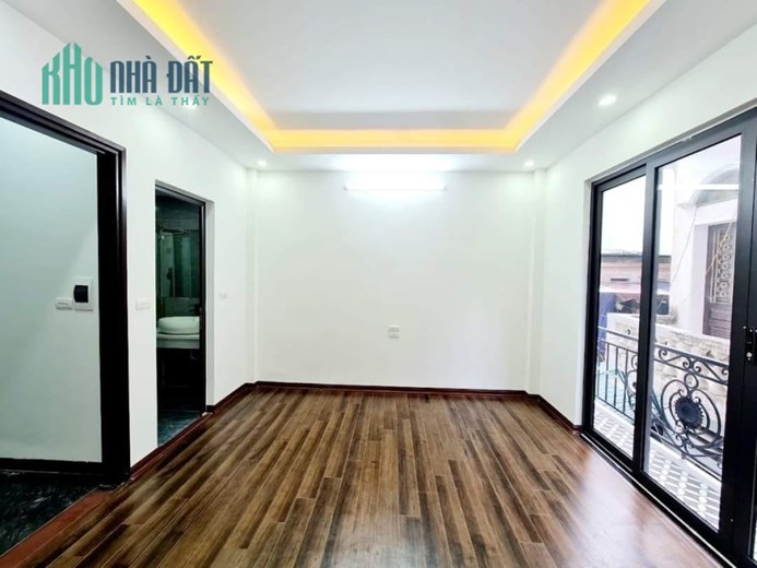 BÁN NHÀ TRƯƠNG ĐỊNH GẦN PHỐ, SÁT NGÃ TƯ T N MAI, NHÀ MỚI, 35M2*5 TẦNG*MT 3.5 CHỈ 3.5 TỶ.