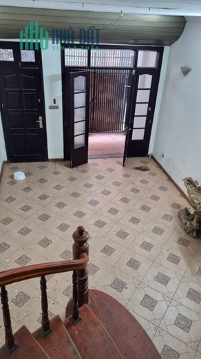 CHÍNH CHỦ CẦN BÁN NHÀ 4 TẦNG NGUYỄN KHANG, CẦU GIẤY - DIỆN TÍCH 67M2 X 4.3M - PHÂN LÔ - Ô TÔ TRÁNH